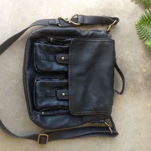 The Sak black leather shoulder/crossbody - Picture 7 of 9